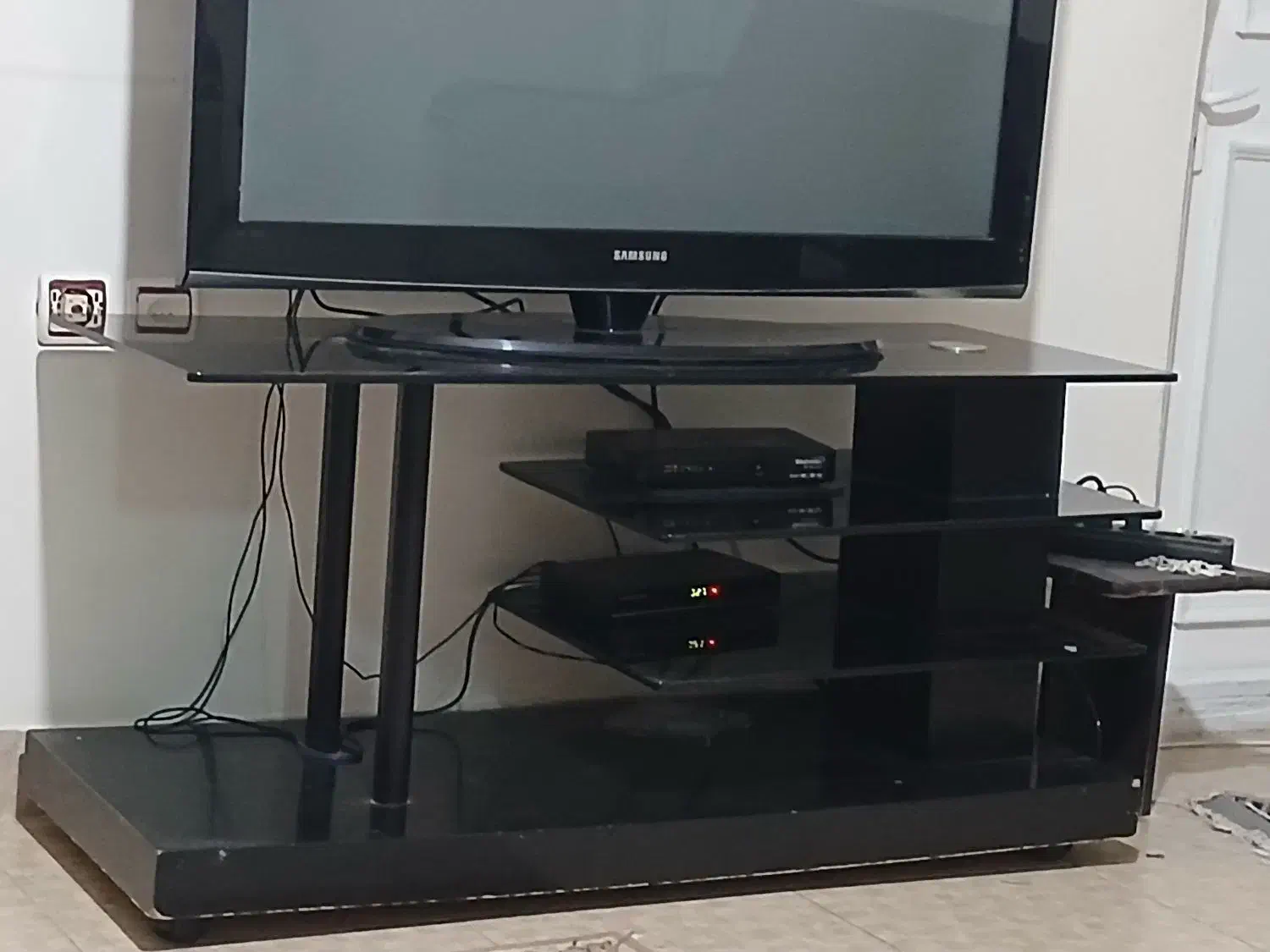 میز تلویزیون|میز تلویزیون|رشت, منظریه|دیوار