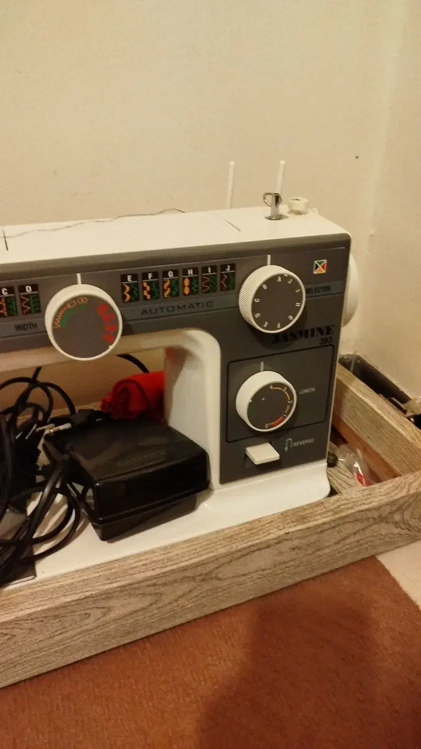 فروش چرخ خیاطی|چرخ خیاطی و ریسندگی|پردیس, فاز ۸|دیوار