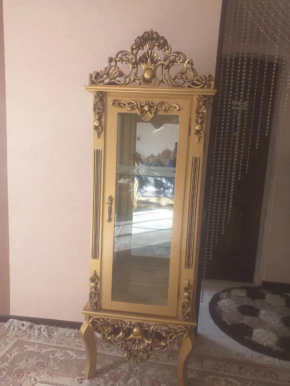 ویترین تمیر وسالم|بوفه، ویترین، کنسول|برخوار, |دیوار