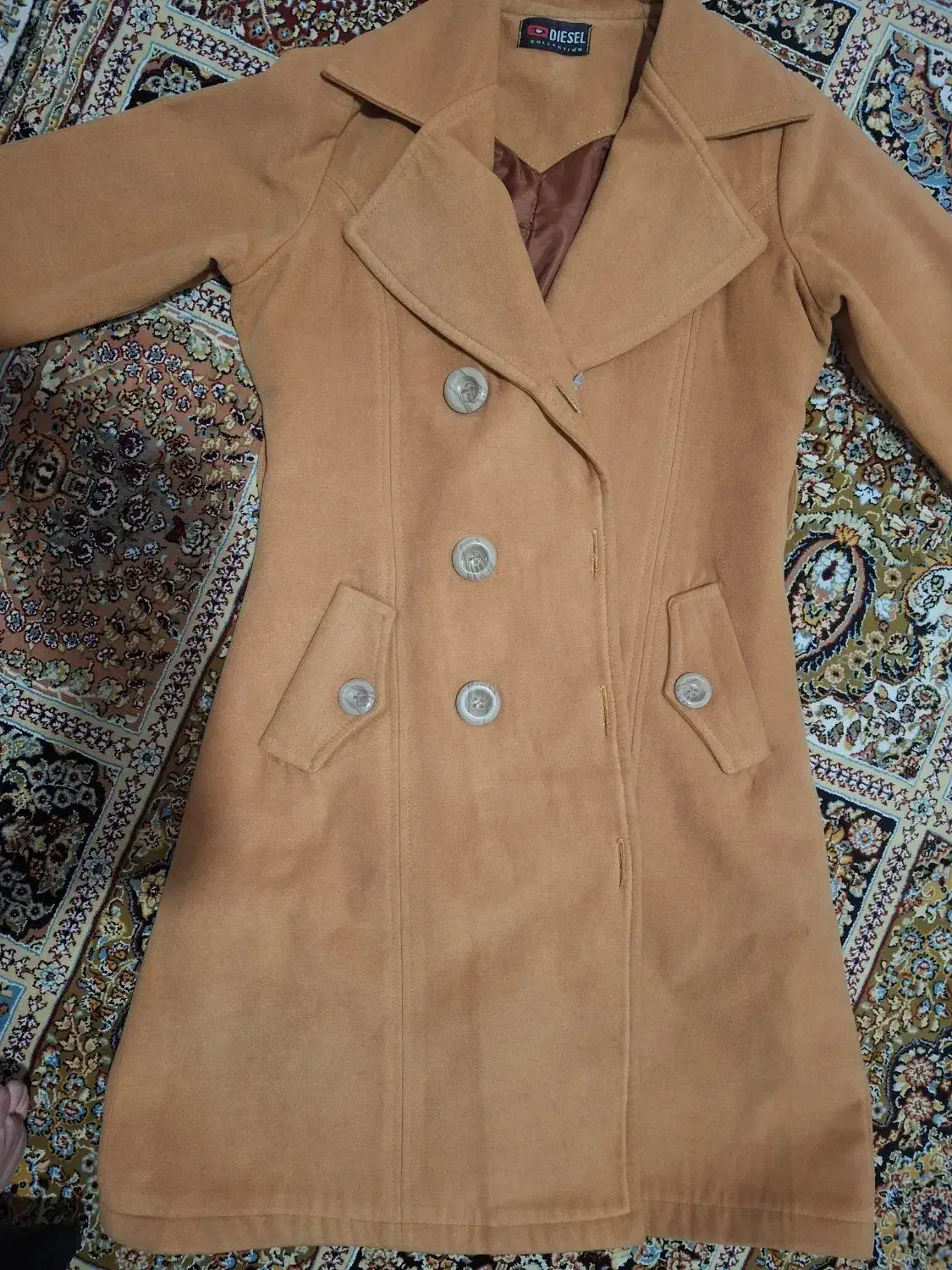 فروش پالتو زنانه|لباس|شیراز, محراب|دیوار