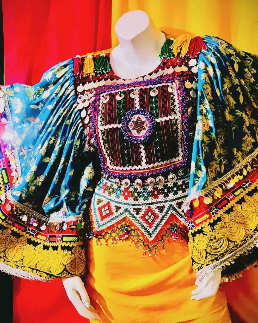 لباس مجلسی گند با سرویس و ست داماد|لباس|تهران, عبدلآباد|دیوار