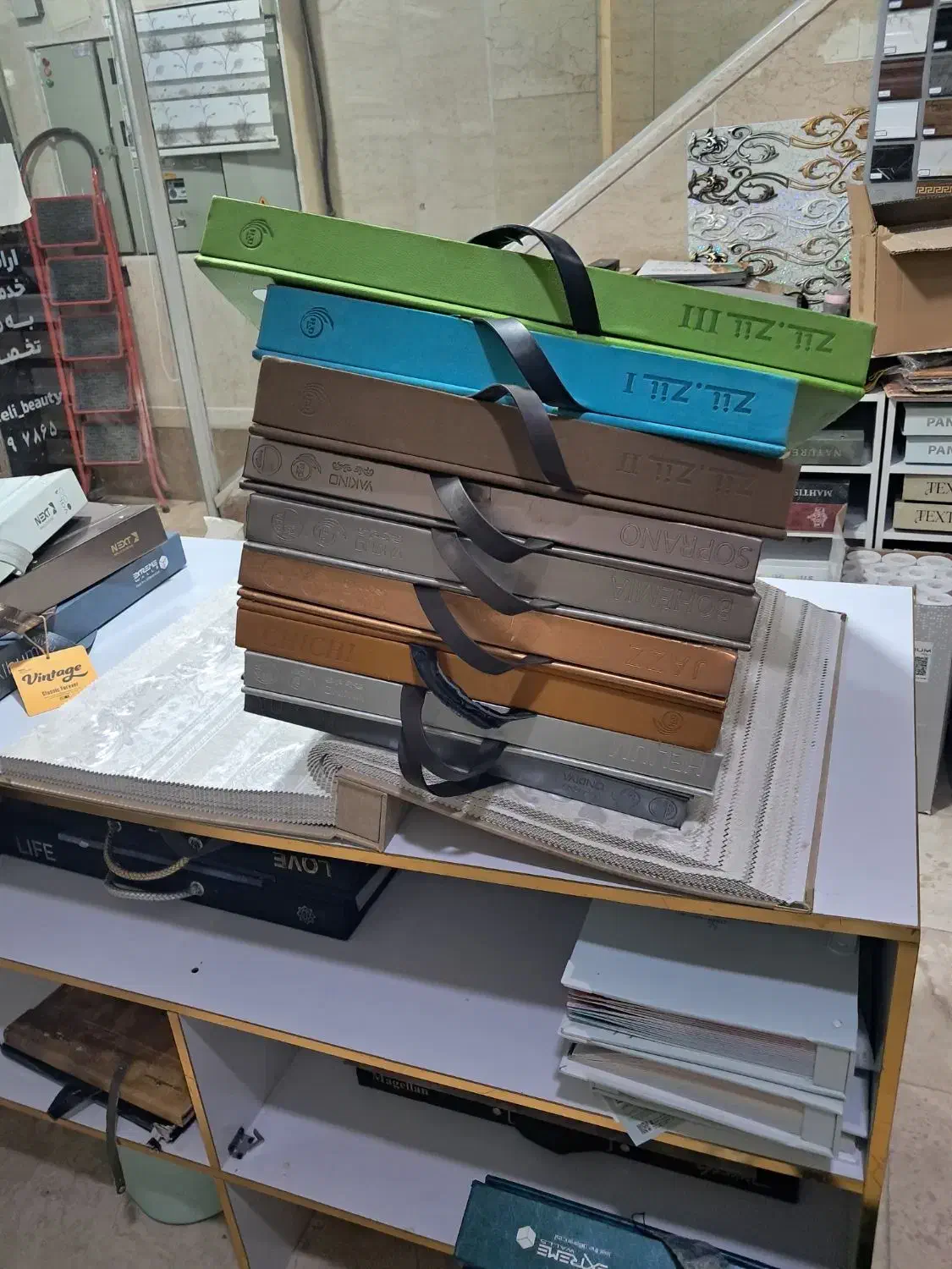 البوم کاغذدیواری|مصالح و تجهیزات ساختمان|قم, پردیسان|دیوار