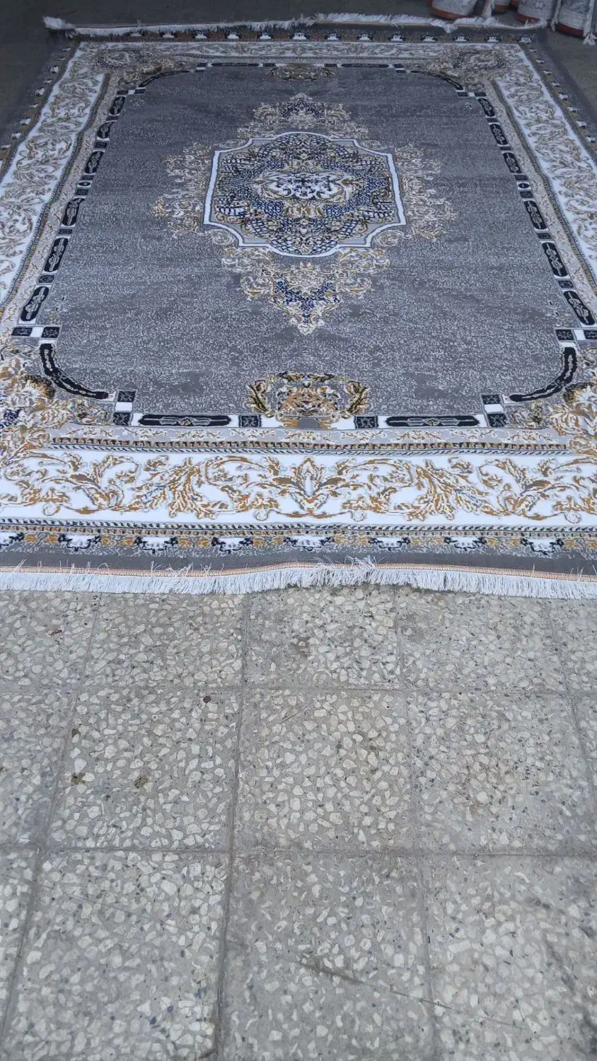 فرش علی اصغر|فرش|رضوانشهر, |دیوار