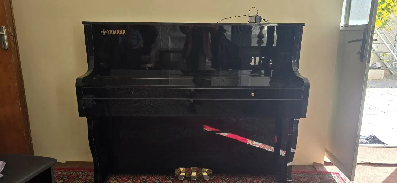 پیانو دیجیتال یاماها p145همراه با کابین|پیانو، کیبورد، آکاردئون|کازرون, |دیوار