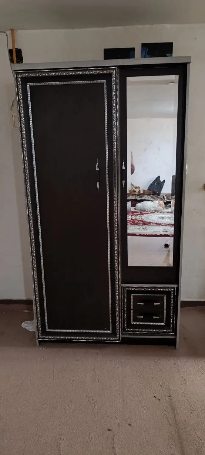 کمد لباس رگال دار سالم سالم|جاکفشی، کمد، دراور|نورآباد, |دیوار