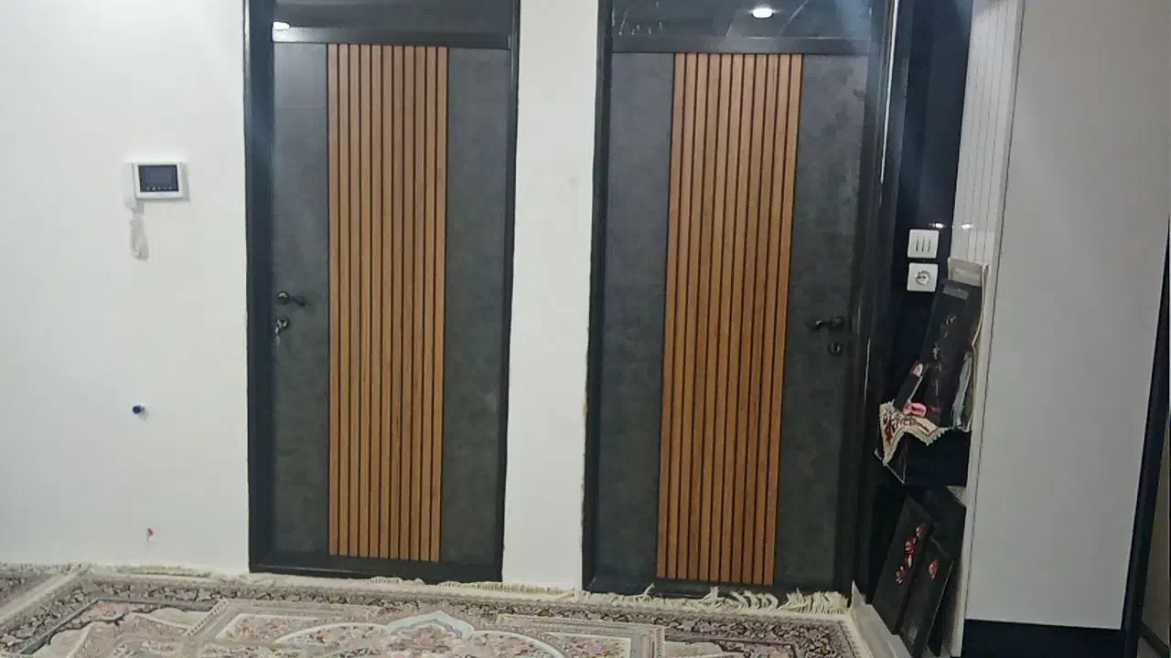 ساخت درب اطاقی ودرچوبی کارگاه نجاری باکیفیت|مصالح و تجهیزات ساختمان|کرمان, |دیوار