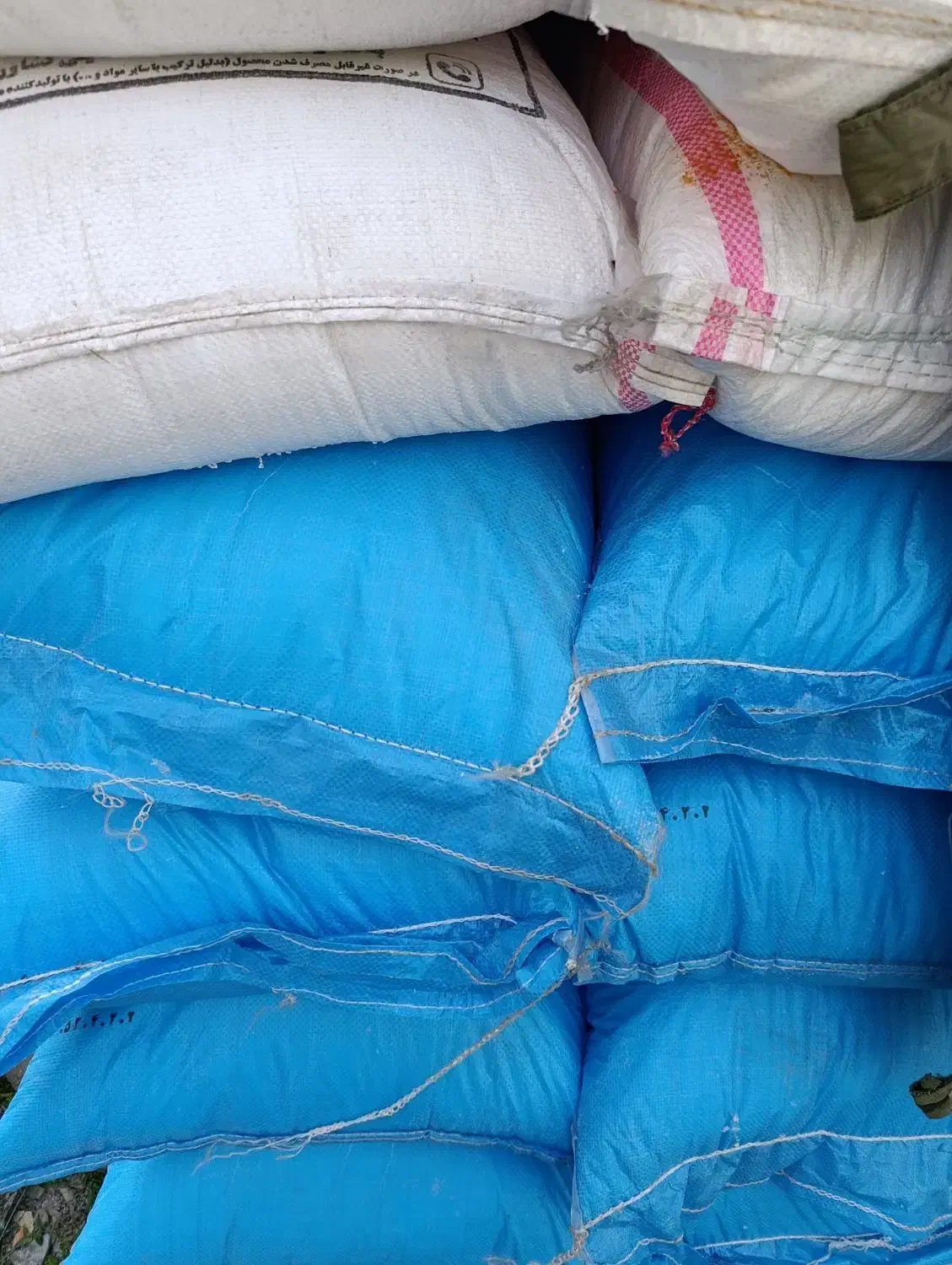 کود‌اوره|خدمات باغبانی و درختکاری|انگوت, |دیوار