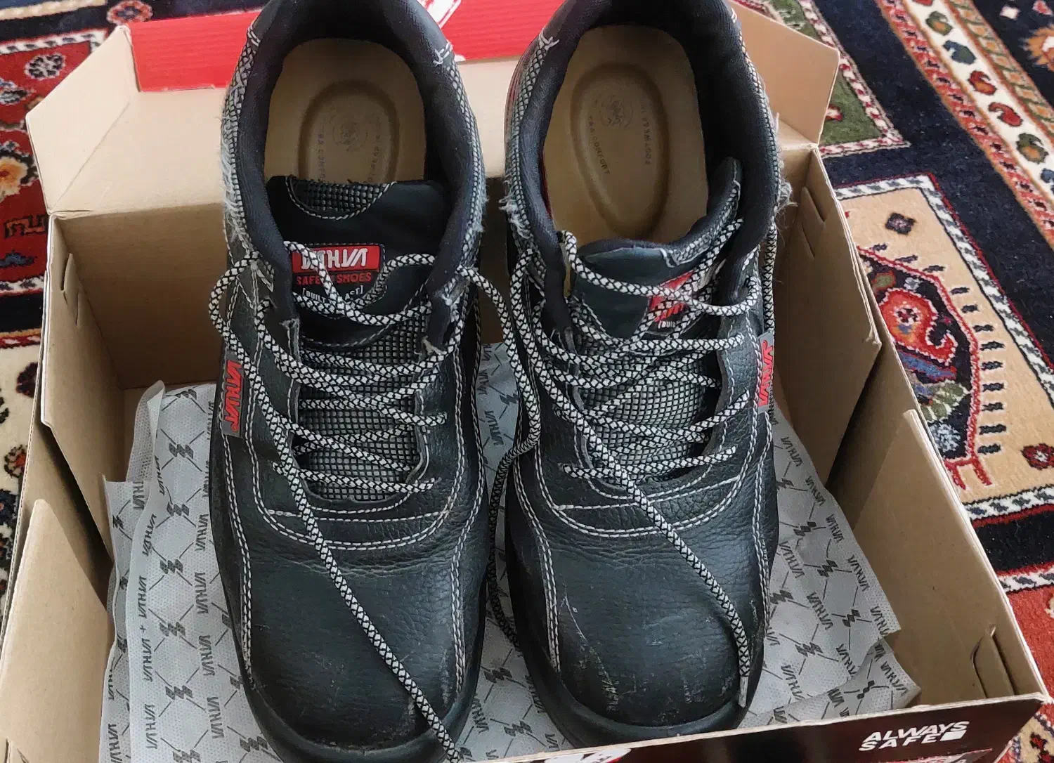 کفش کار عایق برق|کیف، کفش، کمربند|تهران, امیرآباد|دیوار