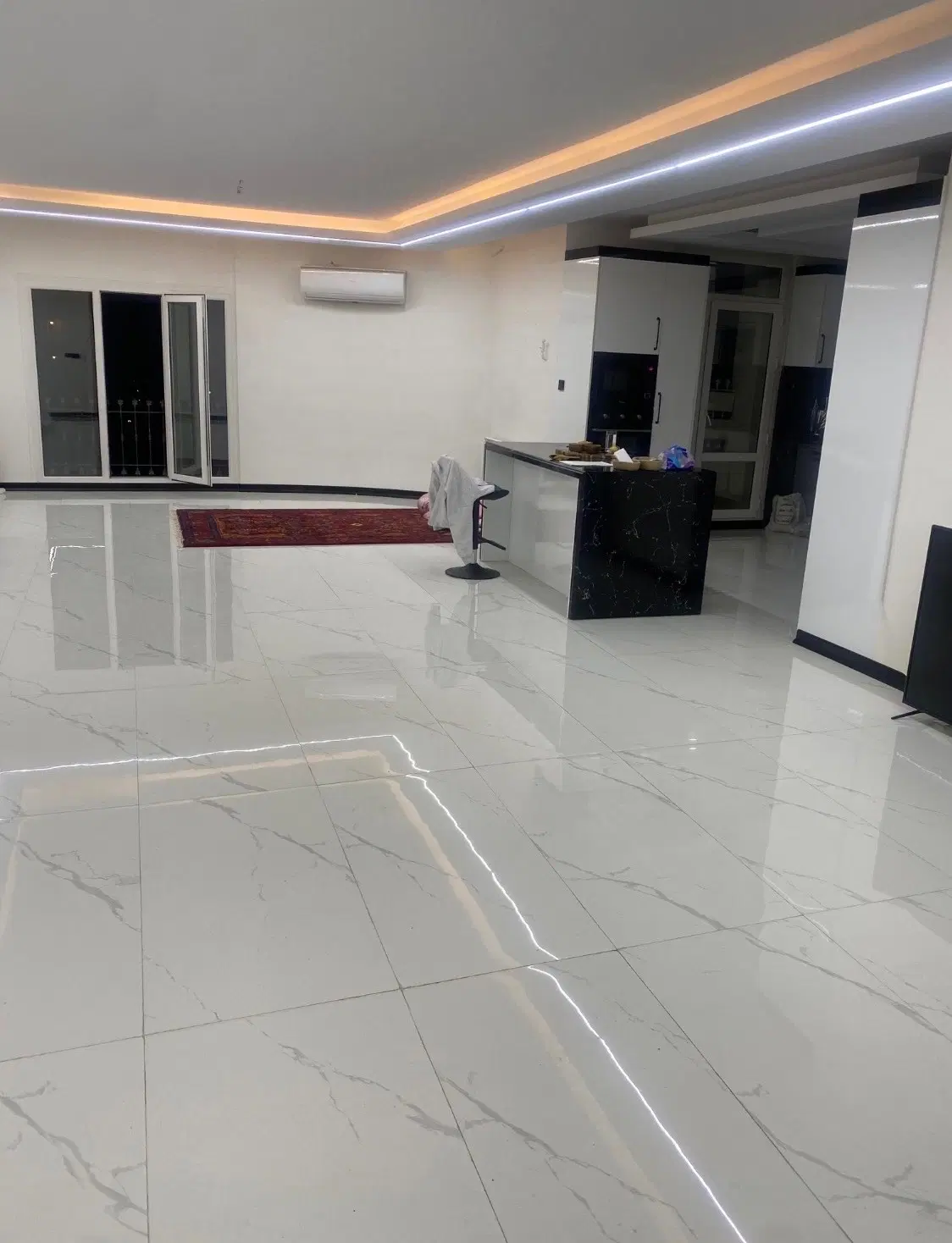 ۱۳۵ متری/ دو خواب/ تاپ لوکیشن, کرج