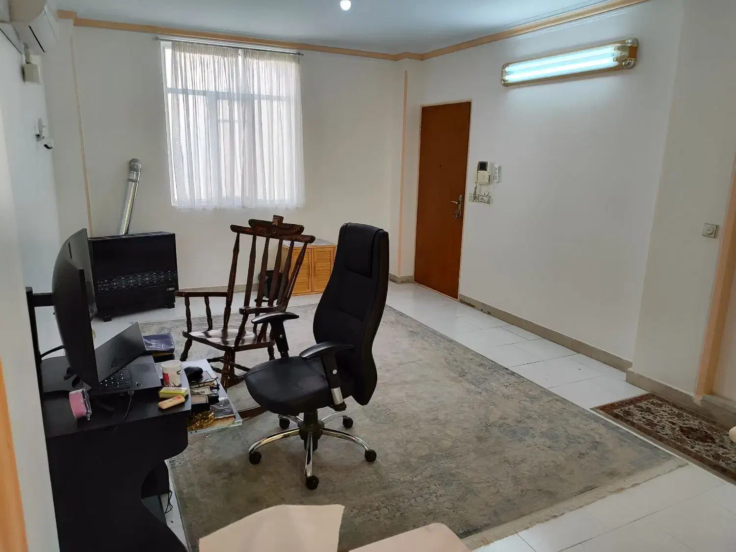 اپارتمان ۵۲ م با پارکینگ و انباری زیر قیمت منطقه|فروش آپارتمان|تهران, خانیآباد|دیوار