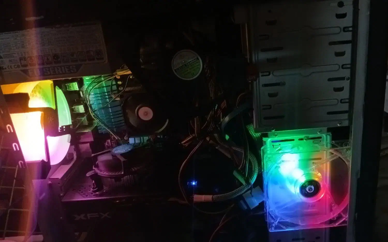 کیس گیمینگ با گرافیک 8gb و رم۱۴|رایانه رومیزی|تهران, مولوی|دیوار