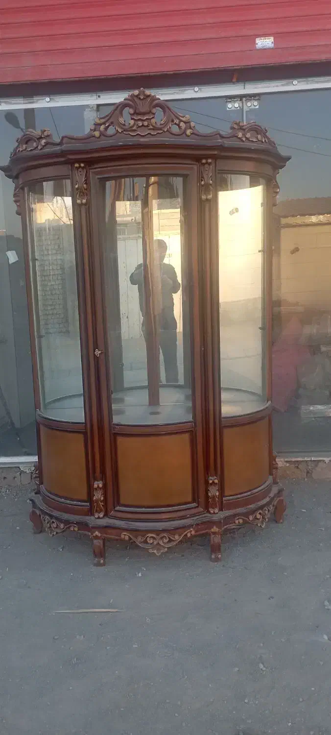 گنجه قدیمی|کلکسیون اشیاء عتیقه|نیشابور, ده حلاج|دیوار