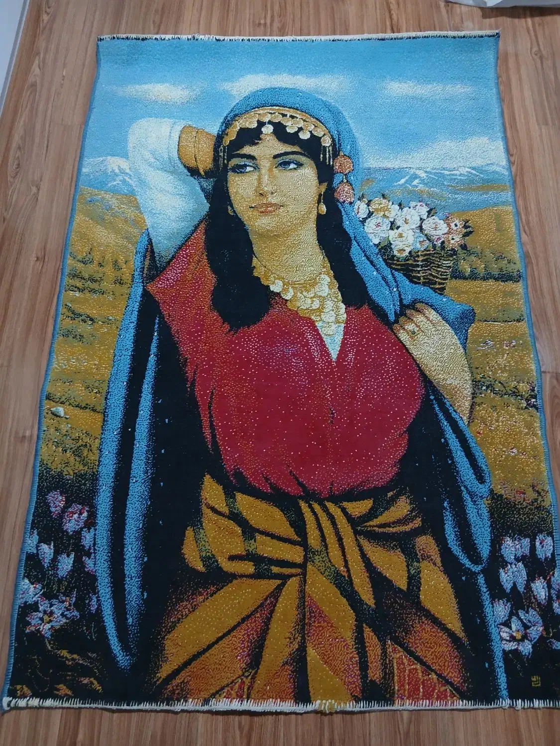 قالیچه|فرش|هشتگرد, هیو|دیوار