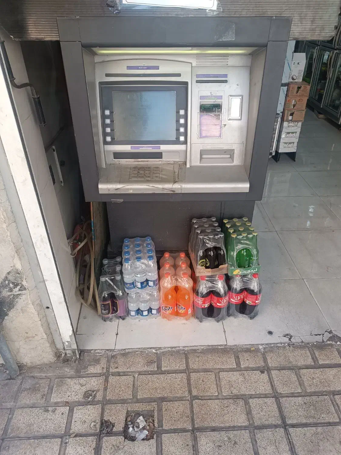 دستگاه عابر بانک|فروشگاه و مغازه|تهران, خاک سفید|دیوار