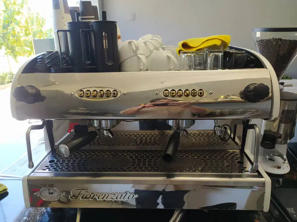 ماشین اسپرسو|کافیشاپ و رستوران|داران, |دیوار