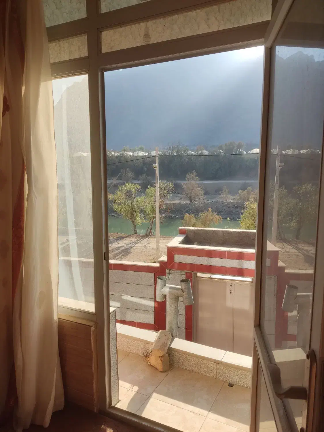 خانه فروشی لب آب ویو ابدی|فروش خانه و ویلا|پیر بکران, |دیوار