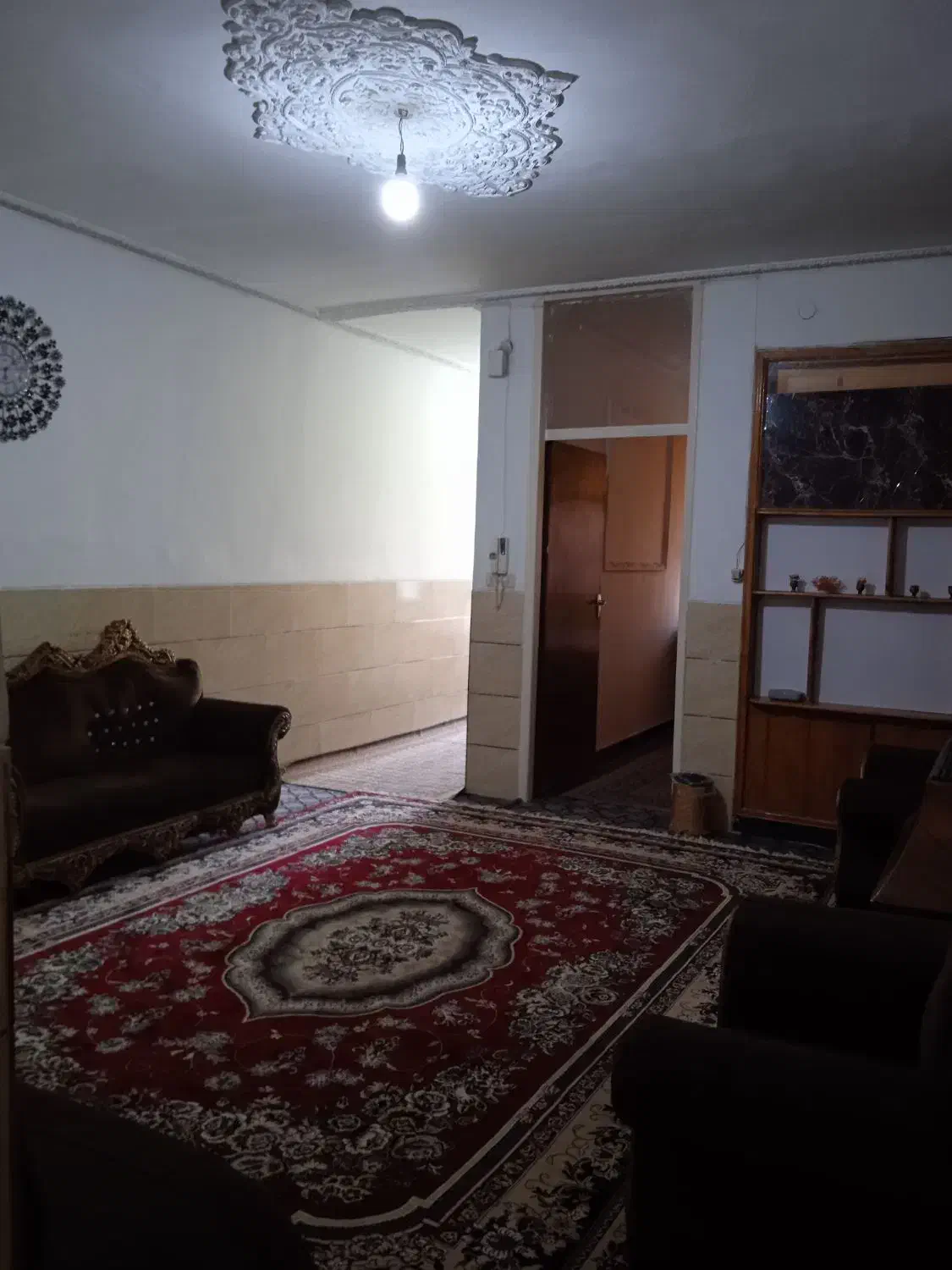 منزل مبله ..پاسخ درهرساعت ازشبانه روز|اجارهٔ کوتاهمدت آپارتمان و سوئیت|شیراز, کوشک میدان|دیوار