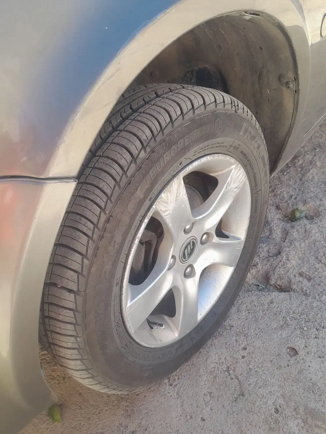 وسایل نقلیه|خودرو سواری و وانت|شاهنجرین, |دیوار