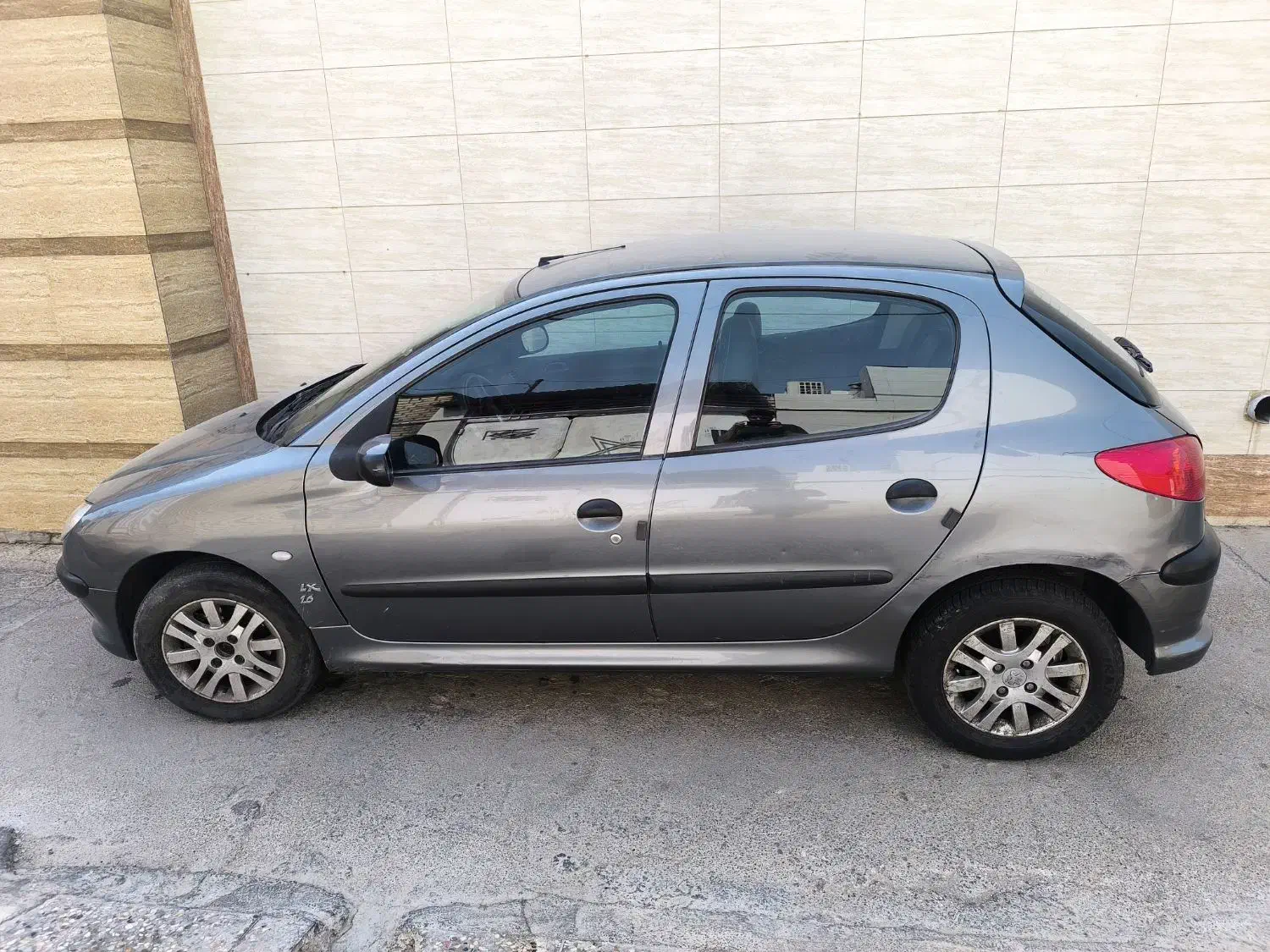 206 مدل 93 تیپ 5 موتور Tu5|خودرو سواری و وانت|دزفول, |دیوار