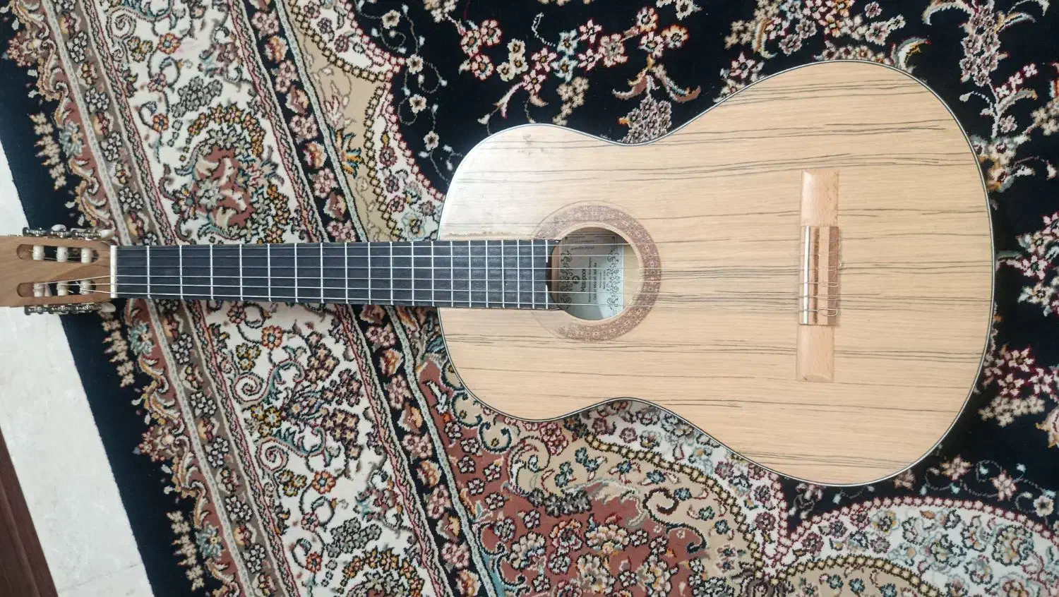 گیتار +4 mat|گیتار، بیس، امپلیفایر|اراک, |دیوار