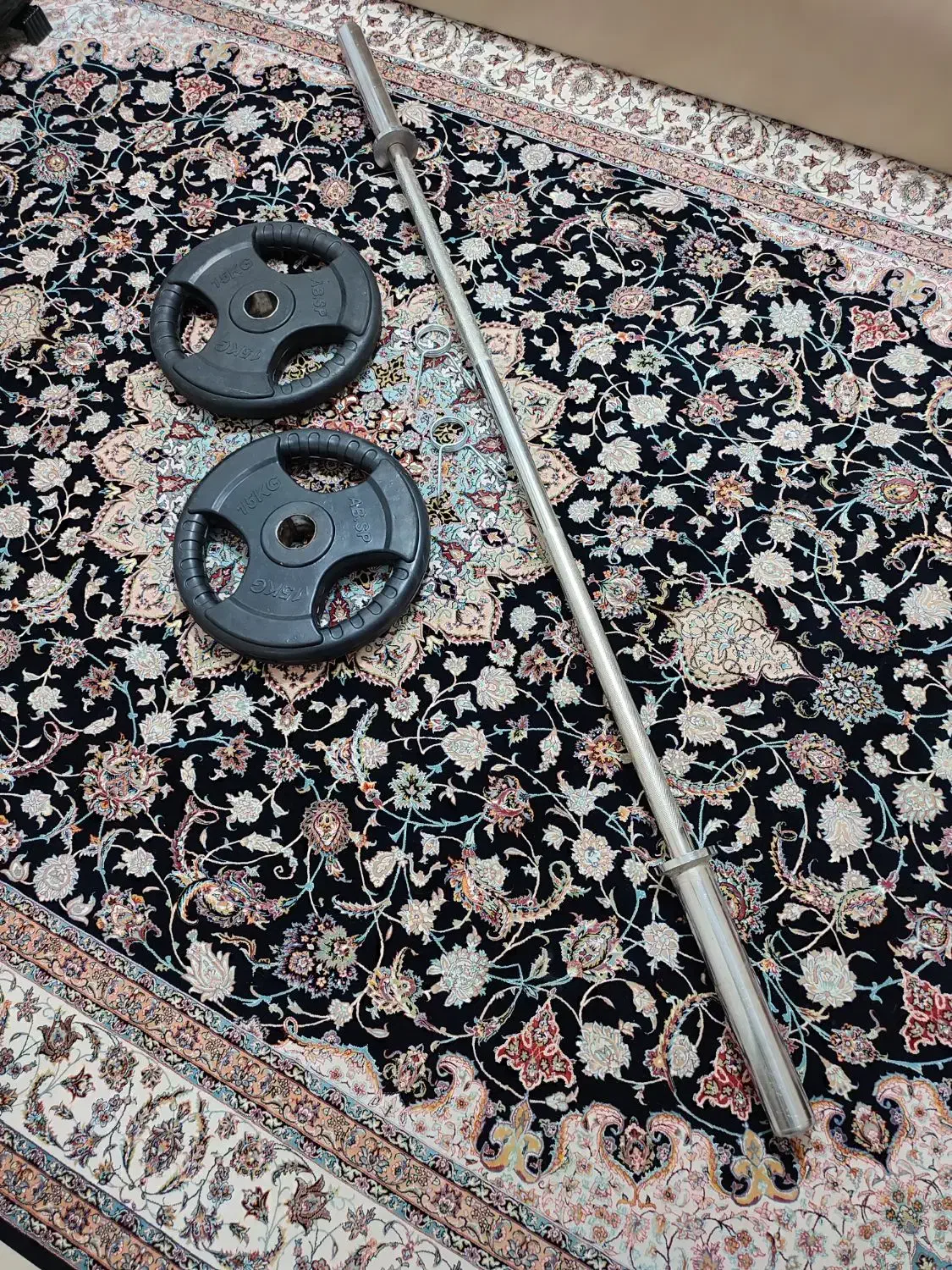 هالتر ۱۸۰سانت باشگاهی/وزنه ی ۱۵ کیلویی مدل فرمانی|تجهیزات ورزشی|مهاباد (آذربایجان غربی), |دیوار