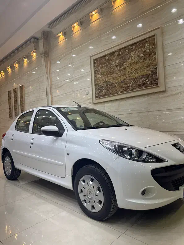 ۲۰۷ تیوفایو|خودرو سواری و وانت|شوشتر, |دیوار