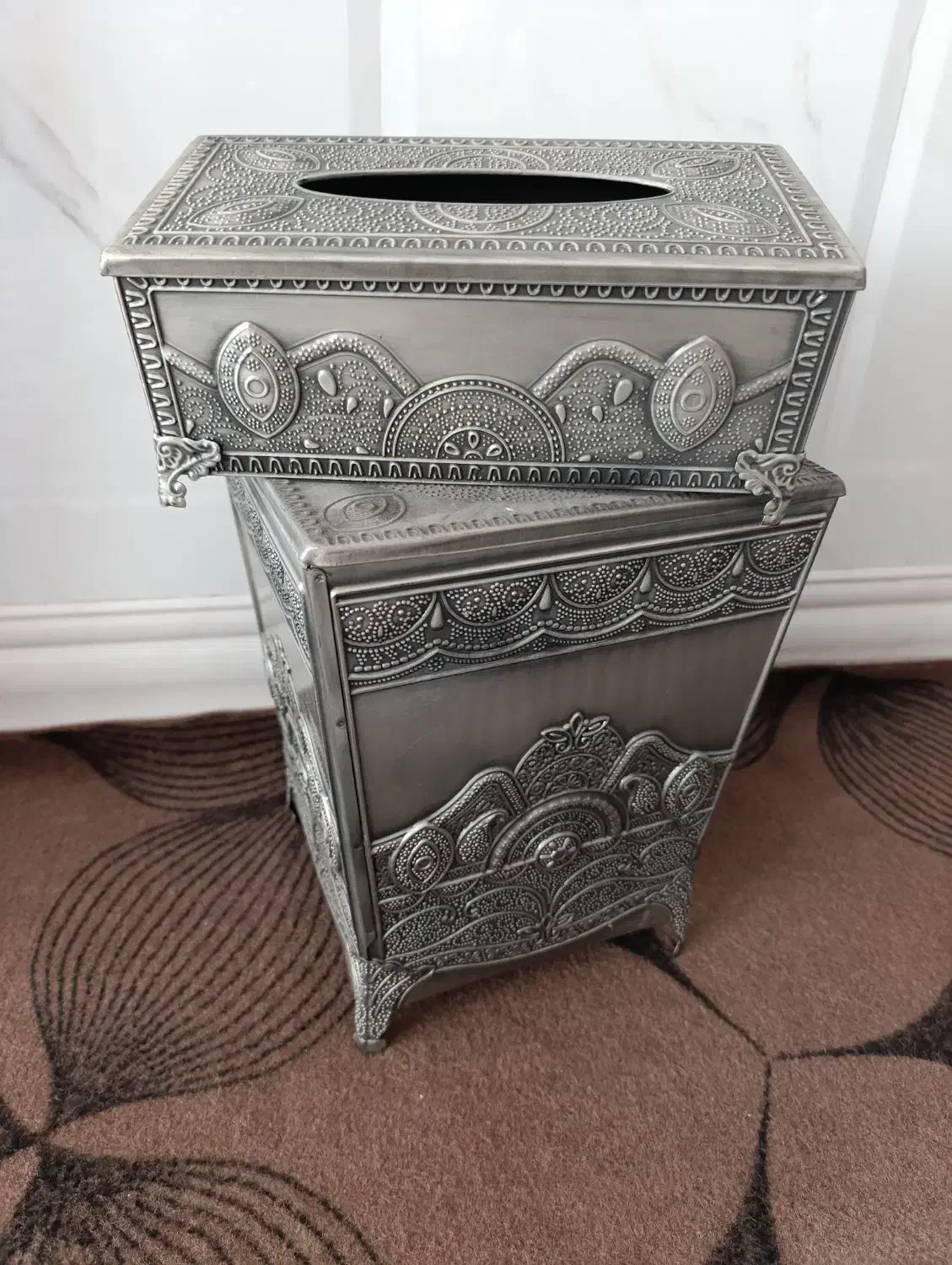 سطل و جا دستمال کنار سالنی|صنایع دستی و سایر لوازم تزئینی|قم, تعویض پلاک|دیوار