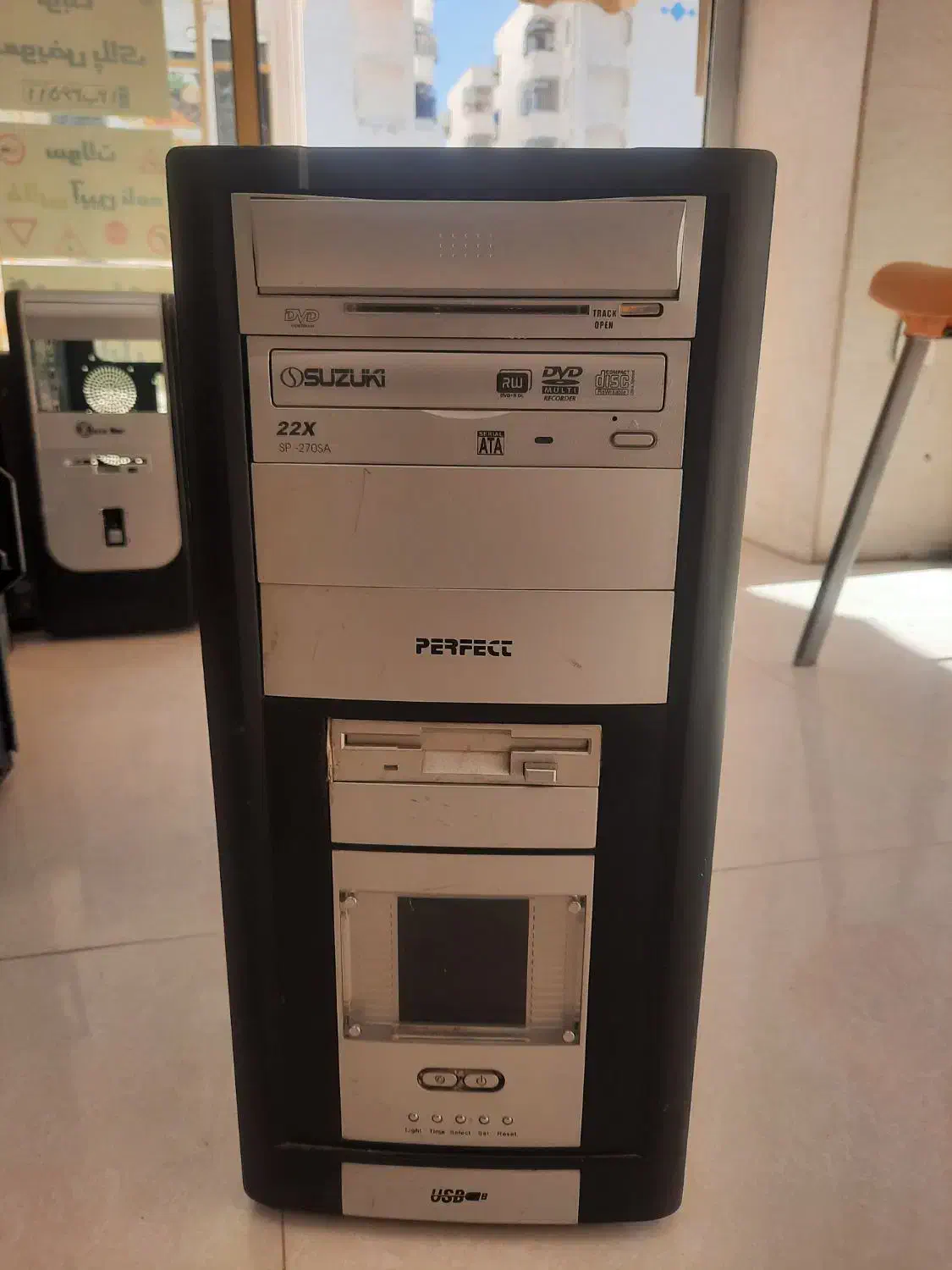 کیس کامل|رایانه رومیزی|پردیس, فاز ۸|دیوار