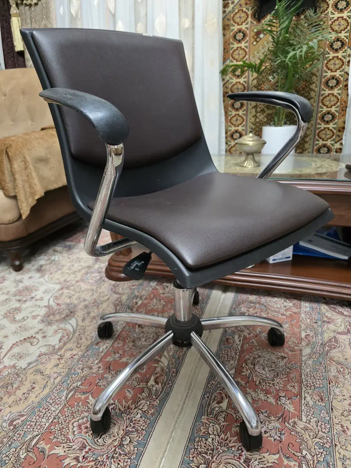 سیستم کامپیوتر ، چاپگر ، میز و صندلی و لوازم جانبی|رایانه رومیزی|رشت, منظریه|دیوار