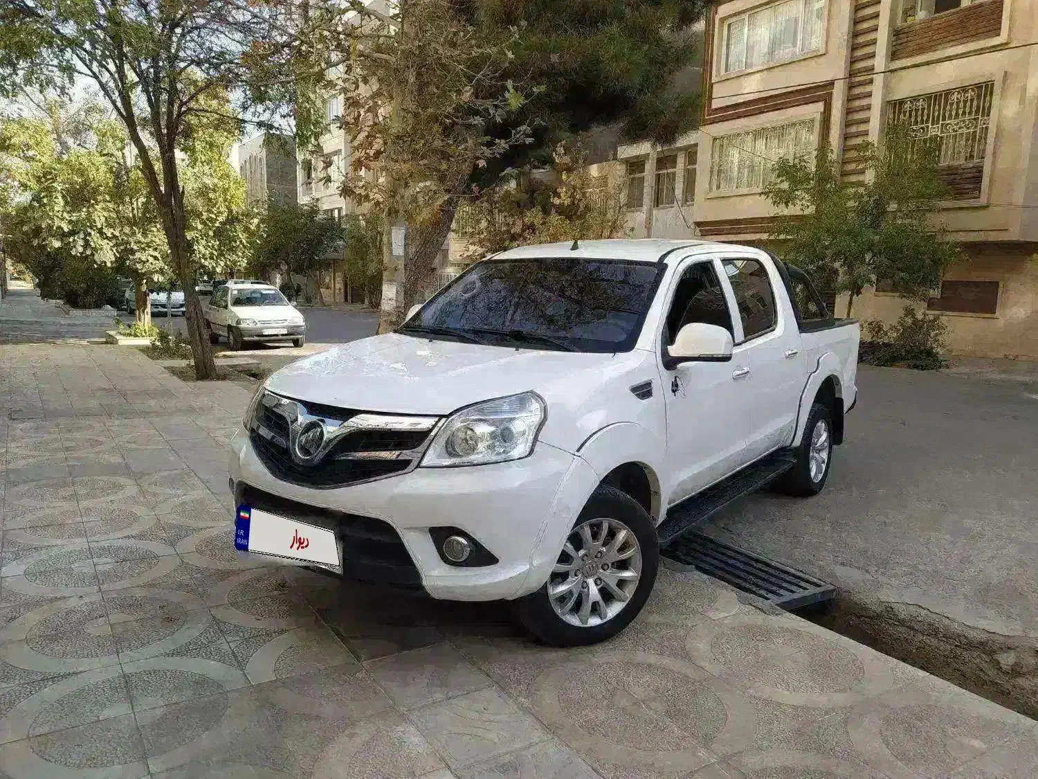 موارد داخل آگهی معاوضه باویلایی مغازه آپارتمان باغ|خودرو سواری و وانت|مشهد, آزادشهر|دیوار