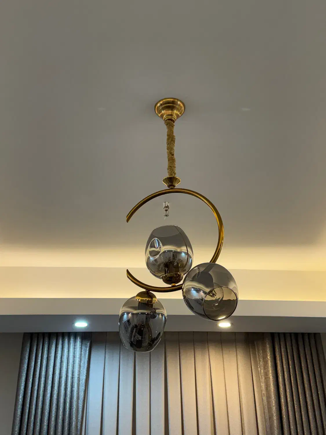 لوستر سه شعله|لوستر و چراغ آویز|تهران, یوسف‌آباد|دیوار