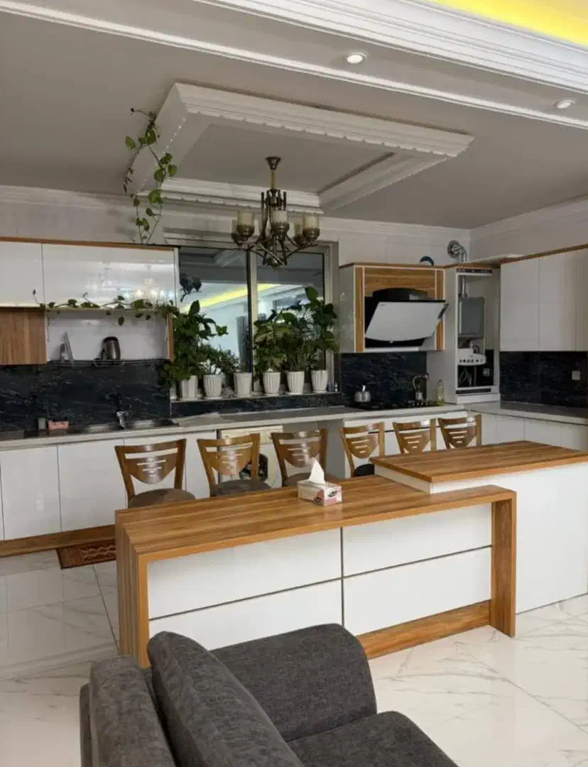 اجاره باغ و ویلا با استخر|اجارهٔ کوتاهمدت ویلا و باغ|شیراز, انجیره|دیوار