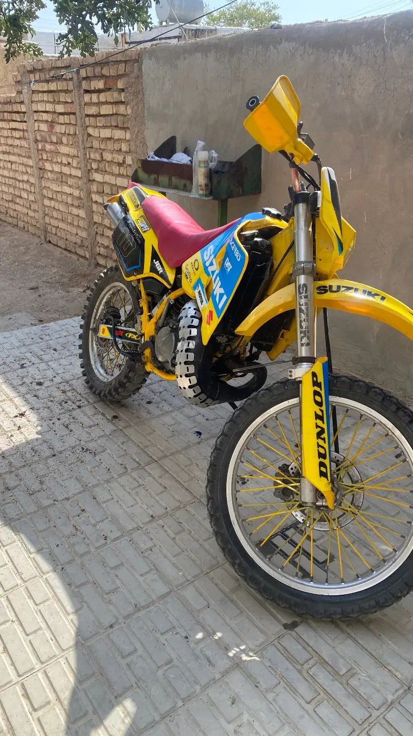 تریل سوزوکی ۲۰۰cc|موتورسیکلت|زرند, |دیوار