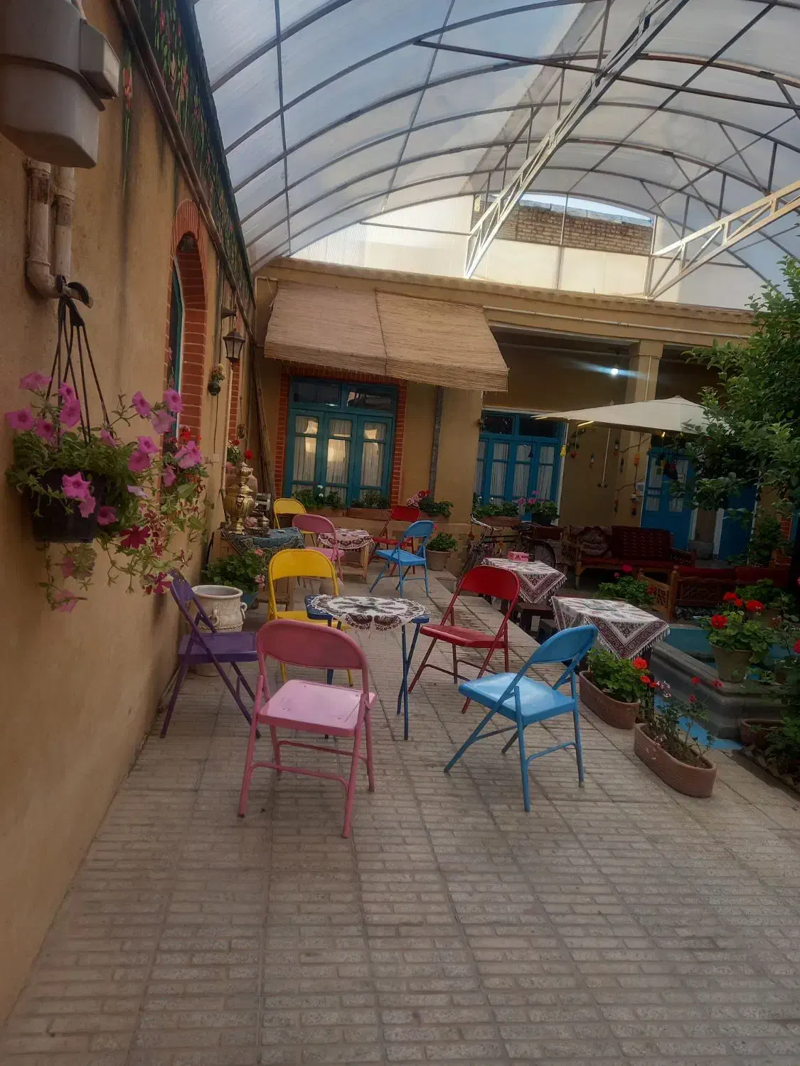 اجاره روزانه|اجارهٔ کوتاهمدت آپارتمان و سوئیت|آباده, |دیوار