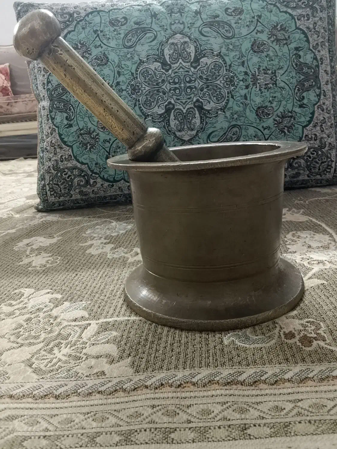 هاون|کلکسیون اشیاء عتیقه|بروجرد, |دیوار