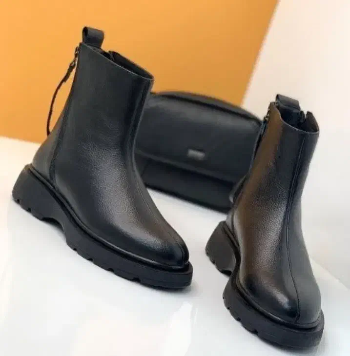 کفش چکمه|کیف، کفش، کمربند|بیرجند, |دیوار