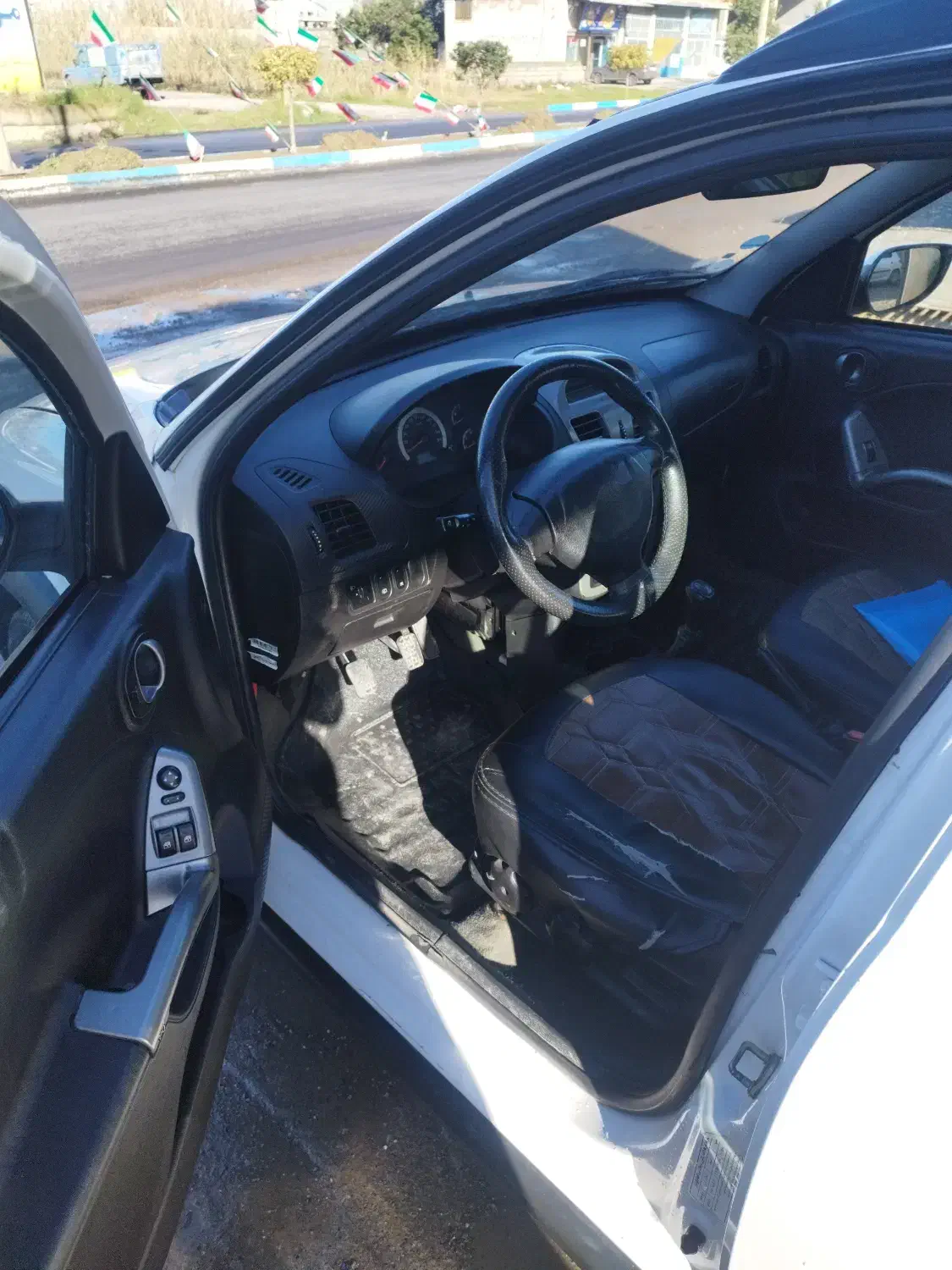 کوییک ۱۴۰۰|خودرو سواری و وانت|زرگرشهر, |دیوار