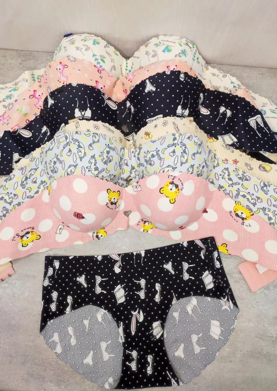 ست سوتین|لباس|سبزوار, هفت تیر|دیوار