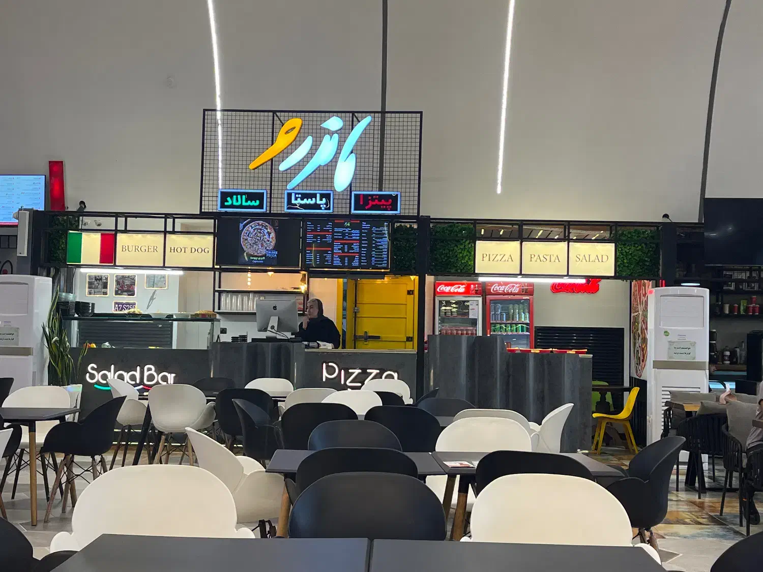 نیروی ساده رستوران ایتالیایی|استخدام خدمات فروشگاه و رستوران|ایزدشهر, |دیوار