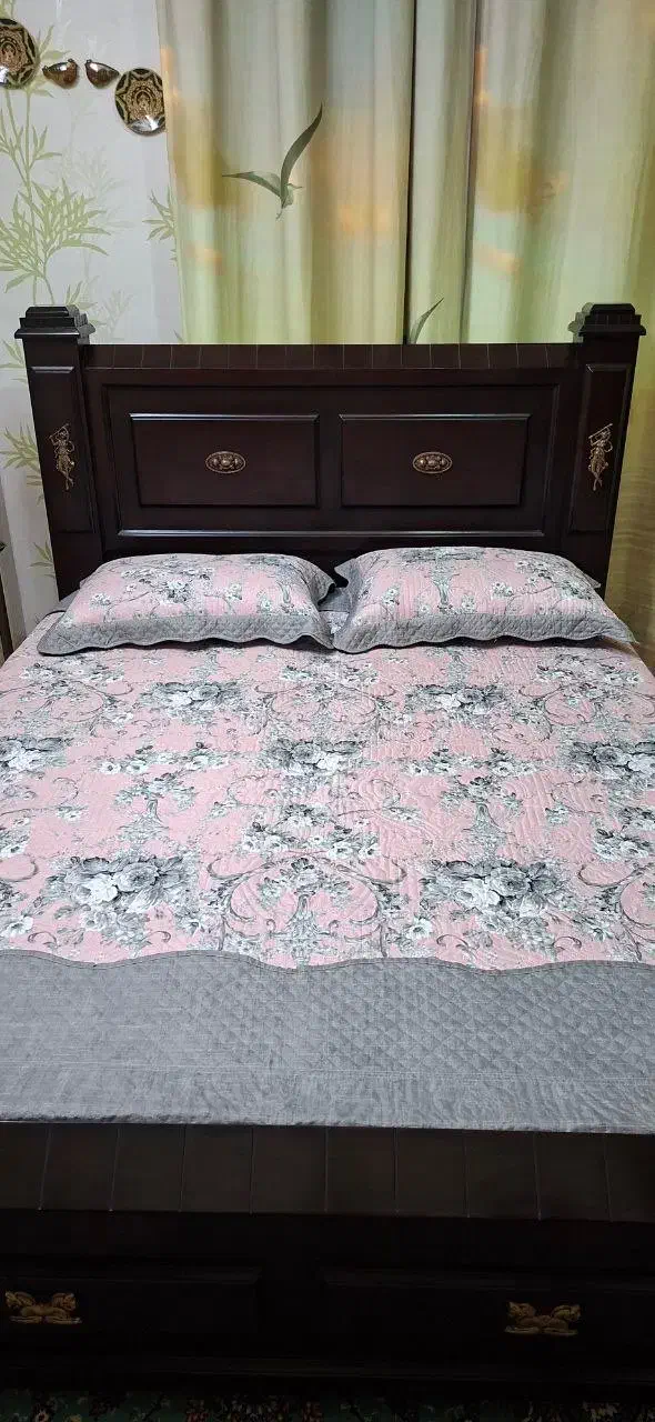 تخت خواب دونفره همراه با تشک|تخت و سرویس خواب|اراک, |دیوار