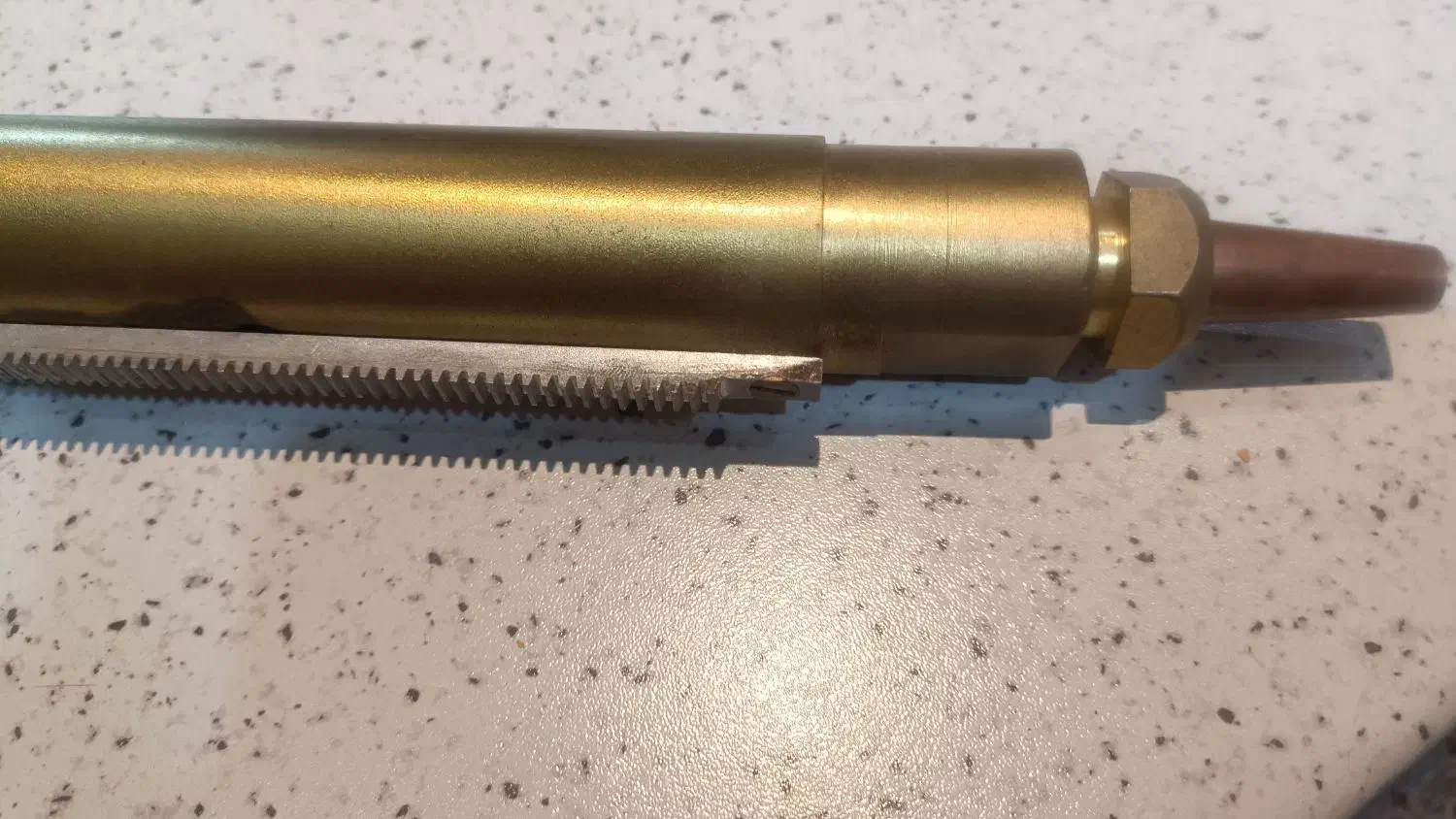 سرپیک  سی ان سی هوا برش|ماشین‌آلات صنعتی|اندیشه, اندیشه فاز ۱|دیوار