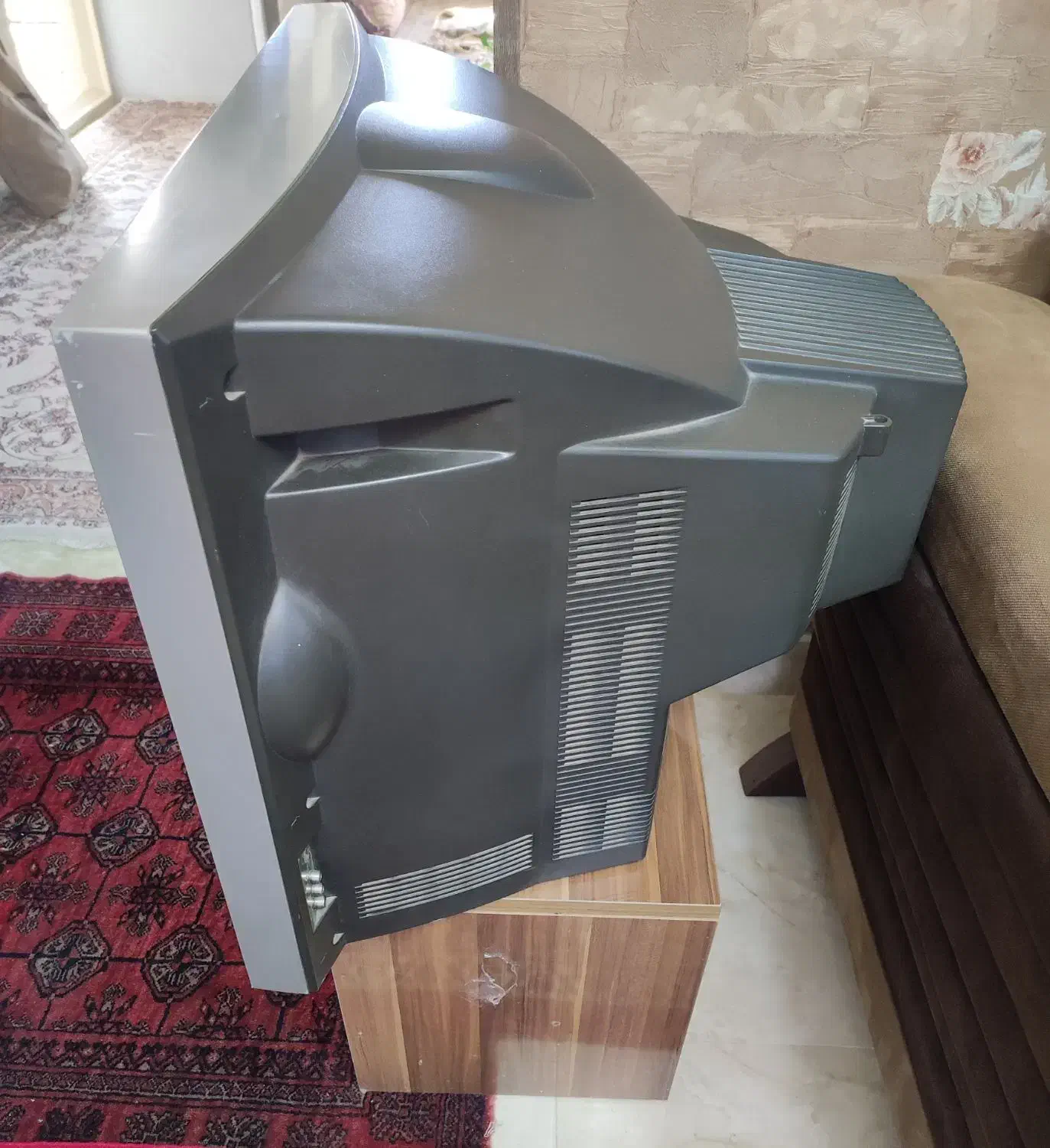 تلویزیون قدیمی LG|تلویزیون و پروژکتور|تبریز, |دیوار