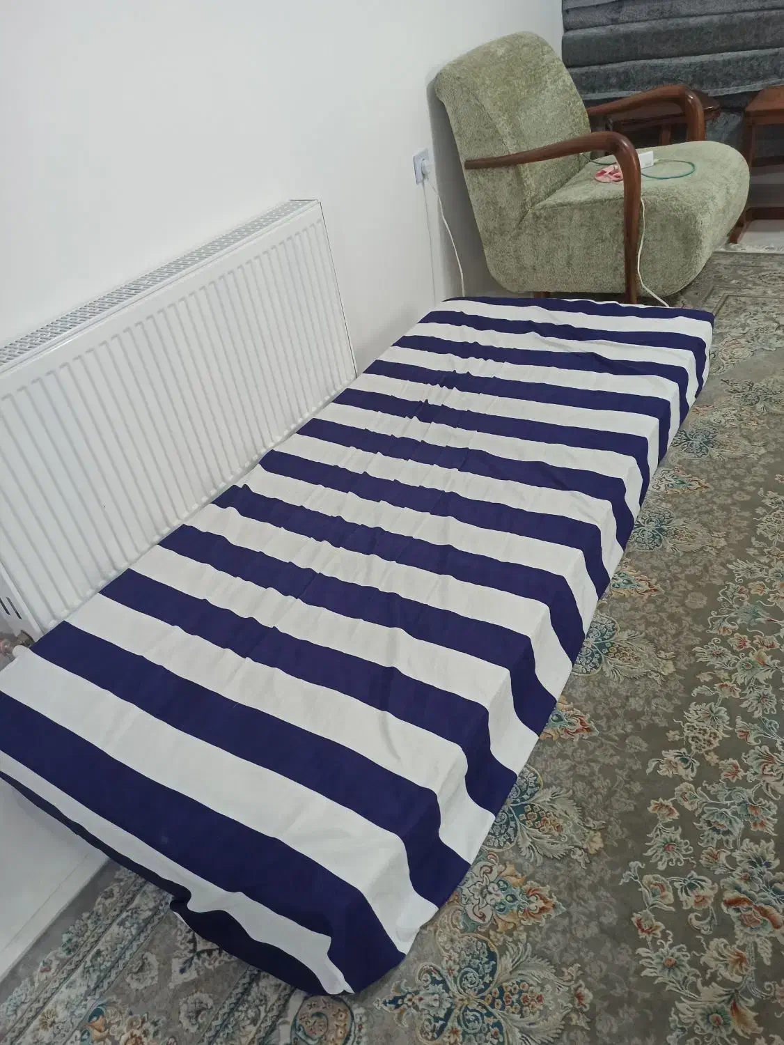 خوشخواب|تشک تختخواب|ساری, |دیوار