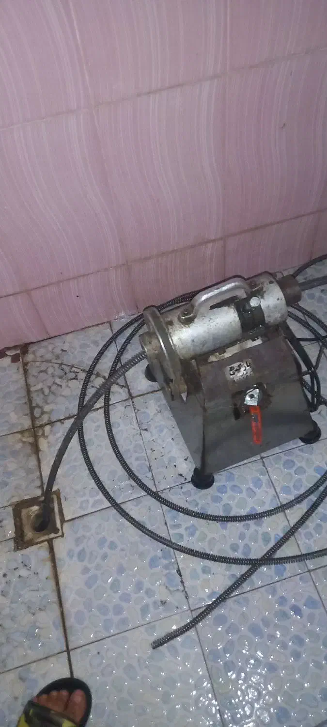 لوله بازکنی فاضلاب بازکن با فنر برقی|خدمات پیشه و مهارت|گرگان, |دیوار