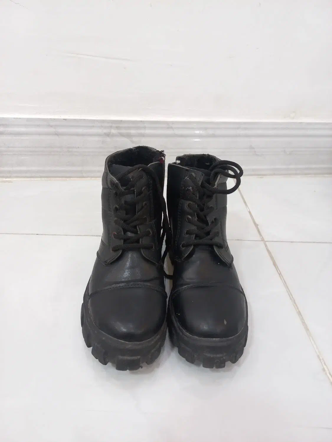 نیم بوت سایز ۴۰|کیف، کفش، کمربند|کرمانشاه, |دیوار