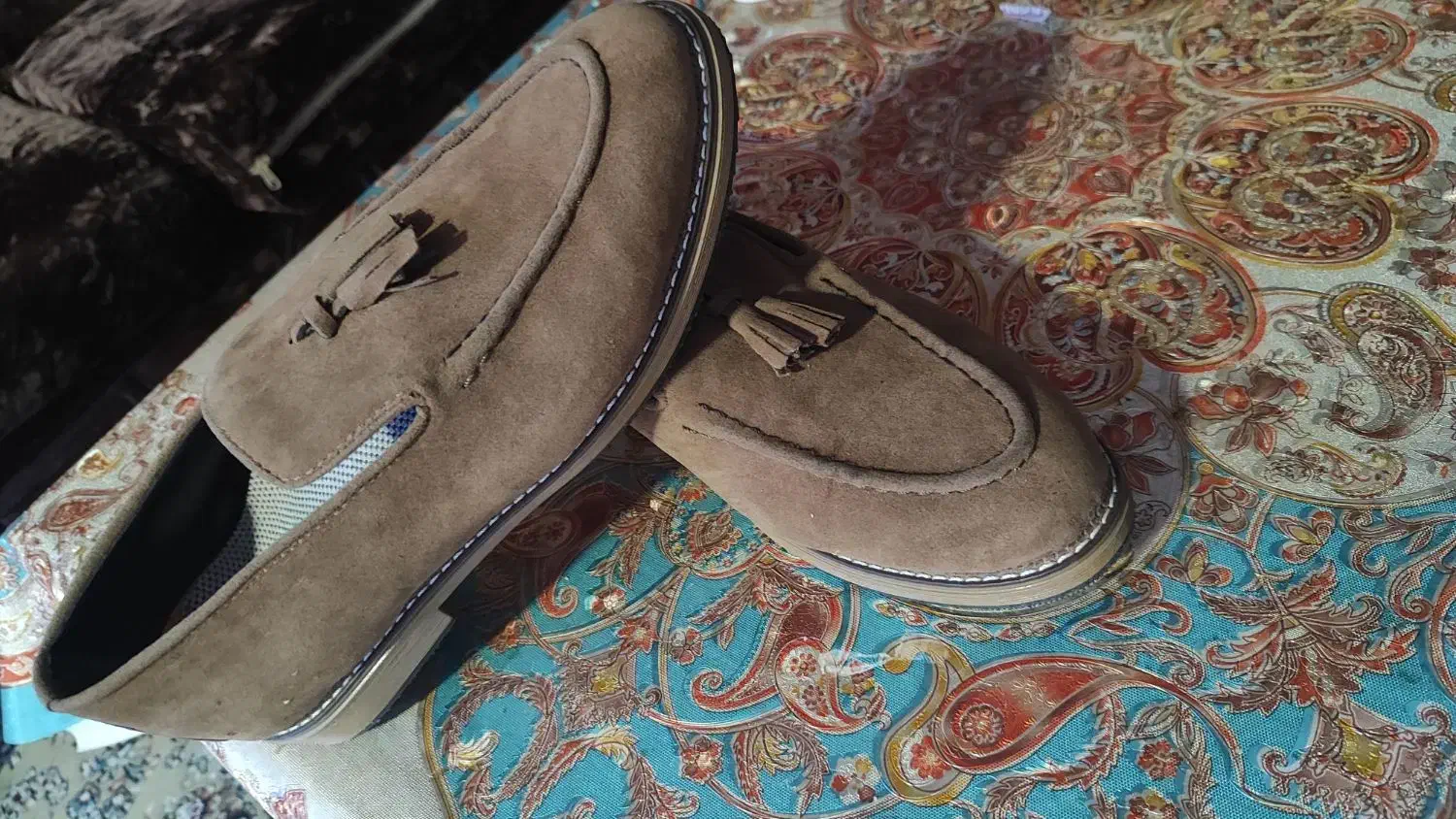 کفش‌|کیف، کفش، کمربند|بندر ماهشهر, |دیوار