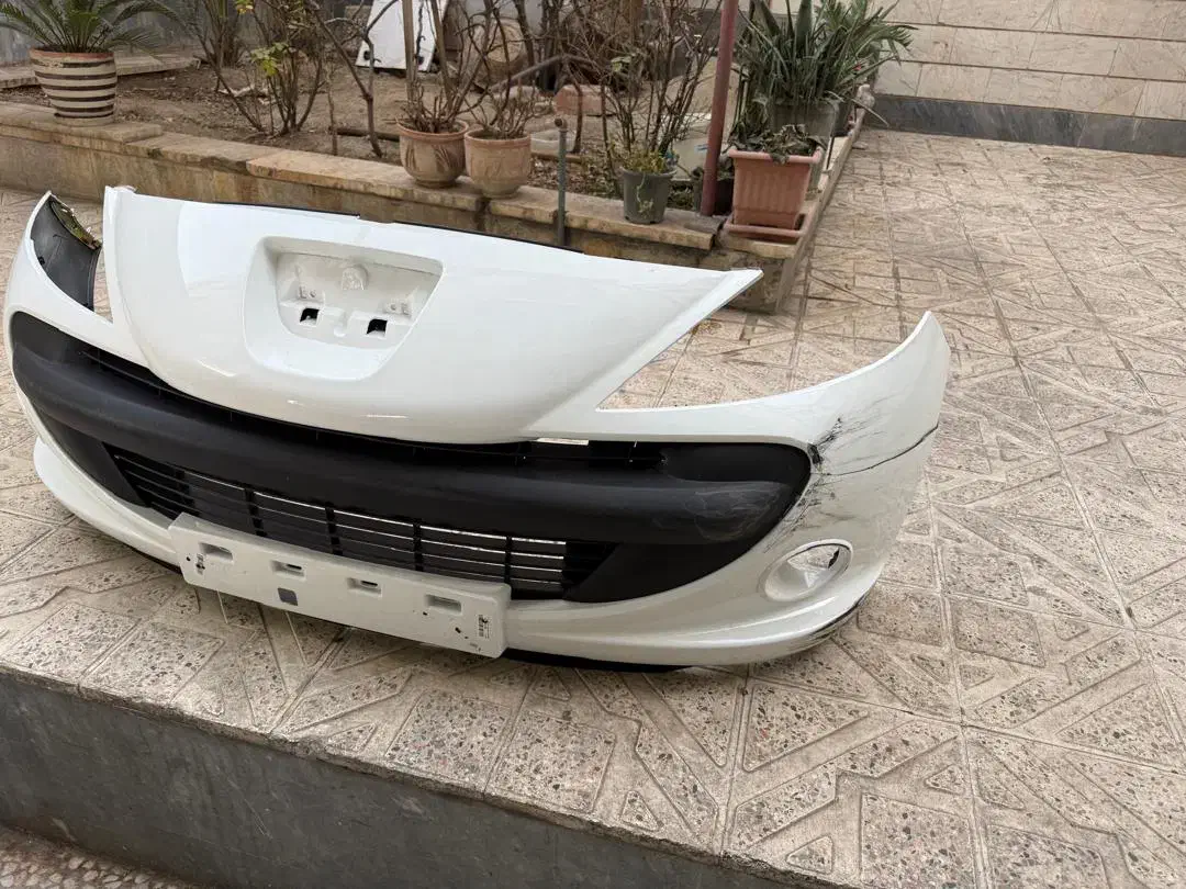 چراغ پژو و سپر 207 سفید|قطعات یدکی و لوازم جانبی|سردشت, |دیوار