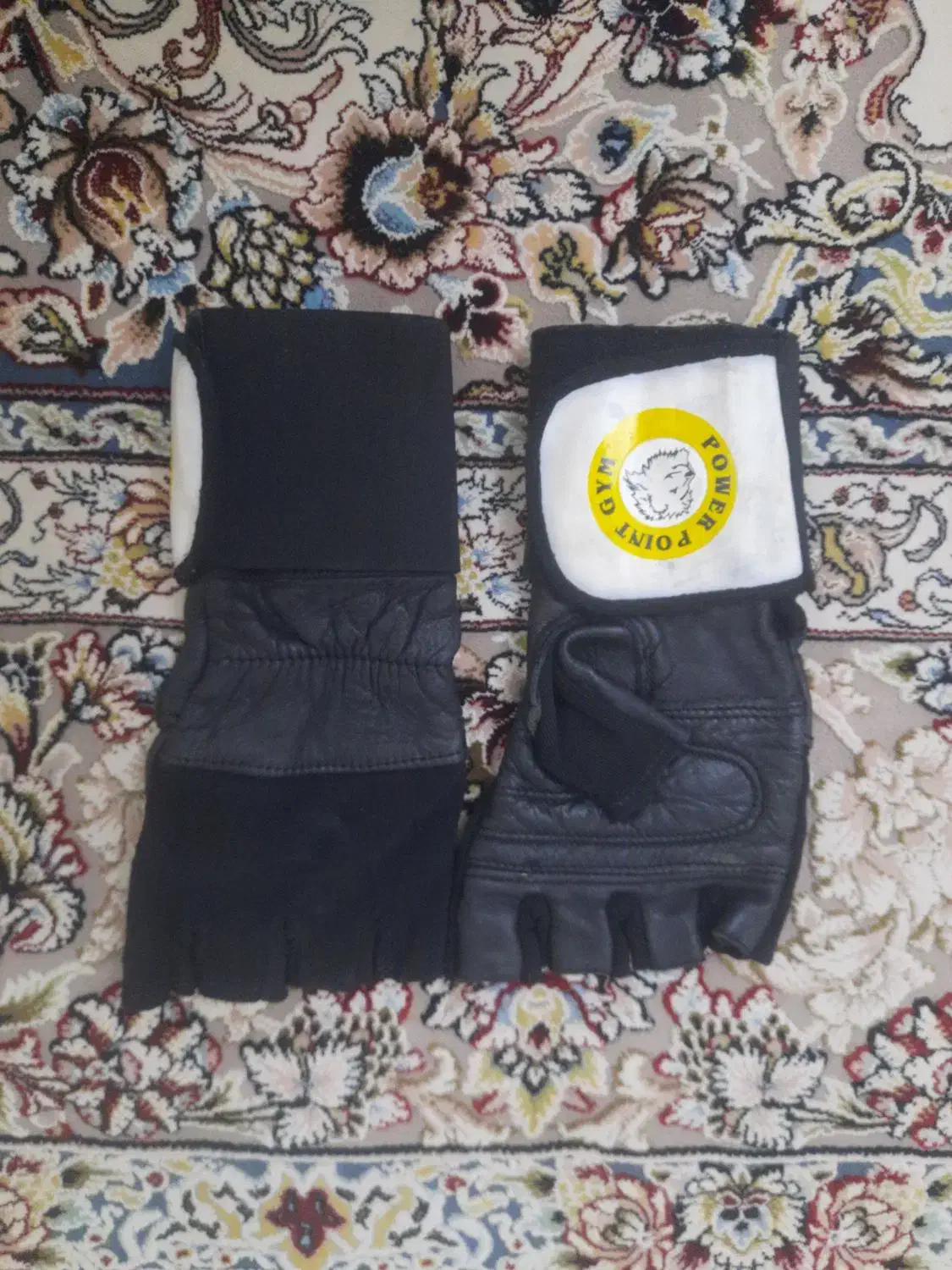 کمربند و دستکش بدنسازی|تجهیزات ورزشی|کرج, شهرک بنفشه|دیوار