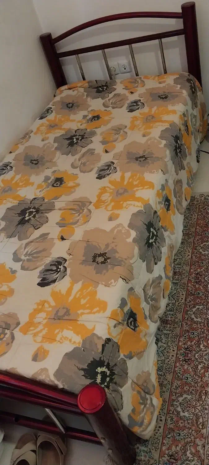 تخت یک نفره فلزی|تخت و سرویس خواب|بجنورد, |دیوار