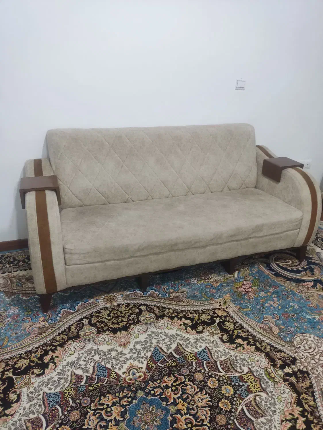 مبل هشت نفره|مبلمان خانگی و میز عسلی|زاهدان, |دیوار